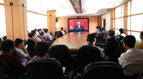 维多利亚老品牌vic(集团)官方网站