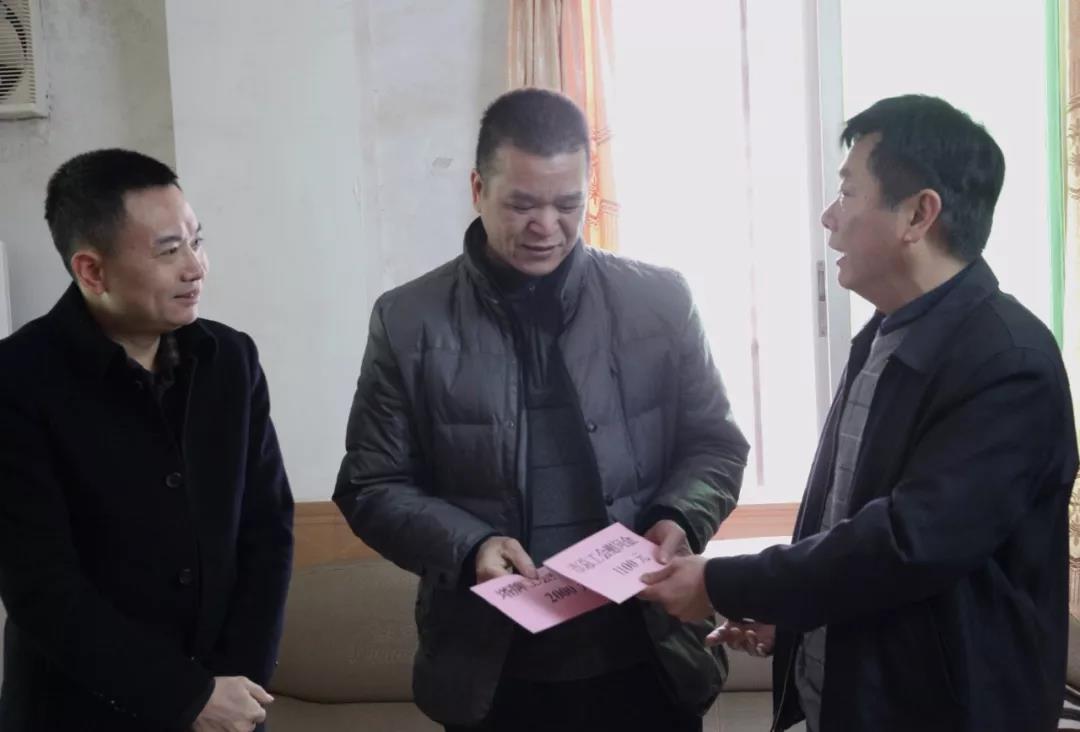 维多利亚老品牌vic(集团)官方网站