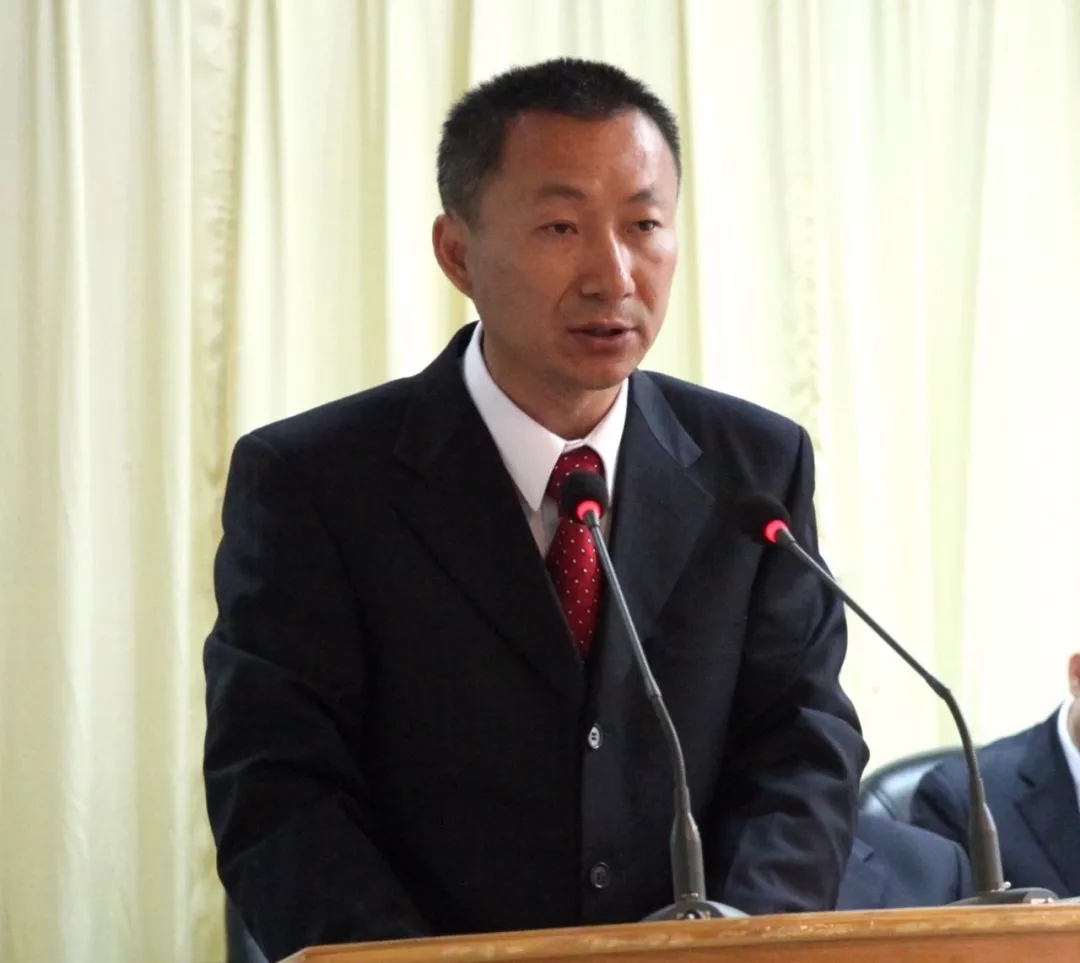 维多利亚老品牌vic(集团)官方网站