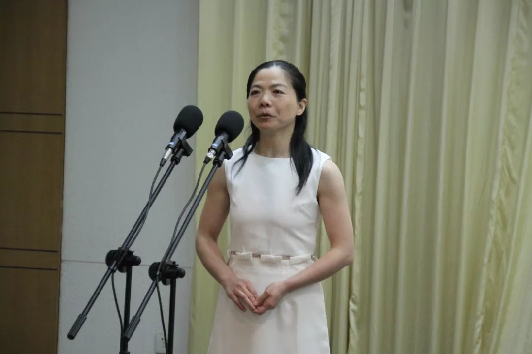 维多利亚老品牌vic(集团)官方网站