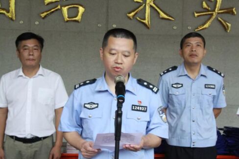 维多利亚老品牌vic(集团)官方网站