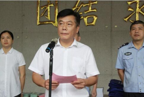 维多利亚老品牌vic(集团)官方网站