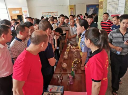 维多利亚老品牌vic(集团)官方网站