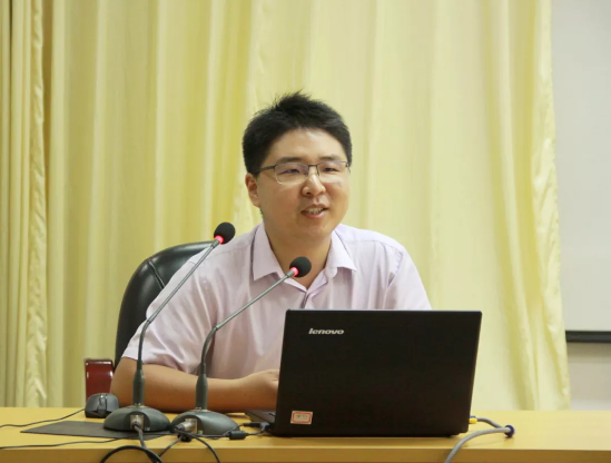 维多利亚老品牌vic(集团)官方网站