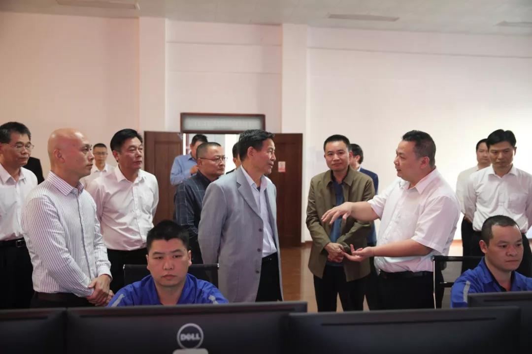 维多利亚老品牌vic(集团)官方网站