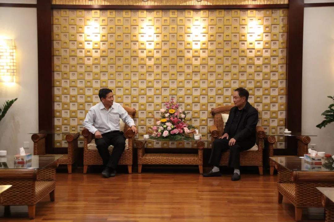 维多利亚老品牌vic(集团)官方网站