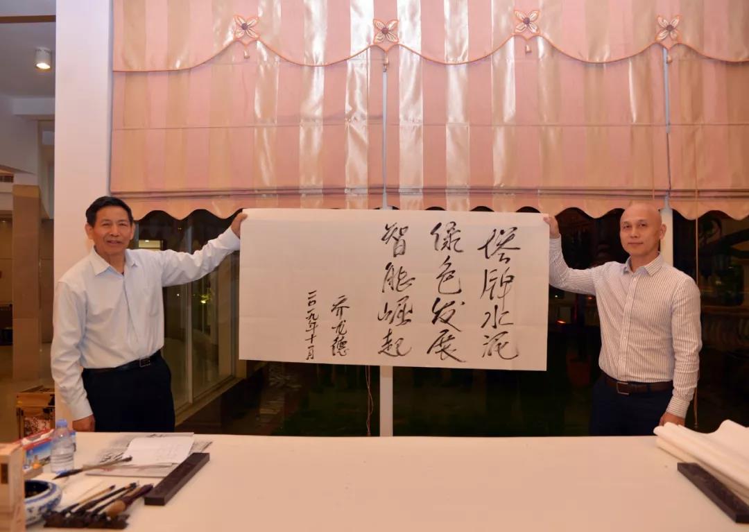 维多利亚老品牌vic(集团)官方网站