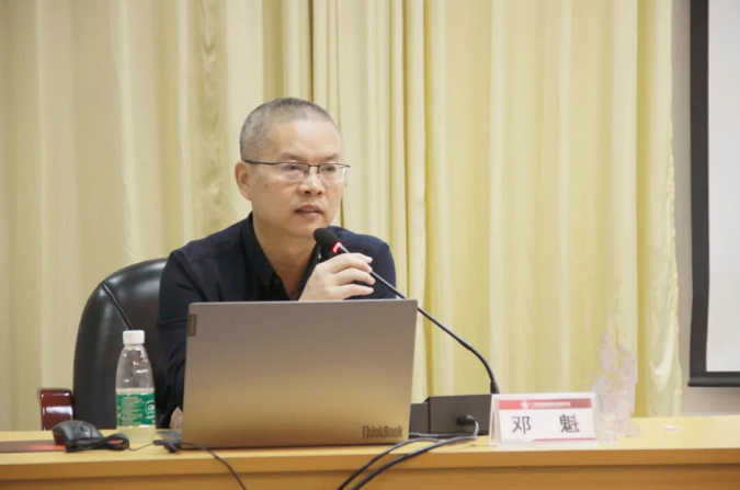 维多利亚老品牌vic(集团)官方网站