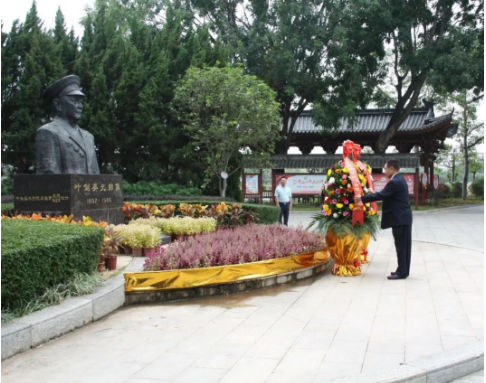 维多利亚老品牌vic(集团)官方网站