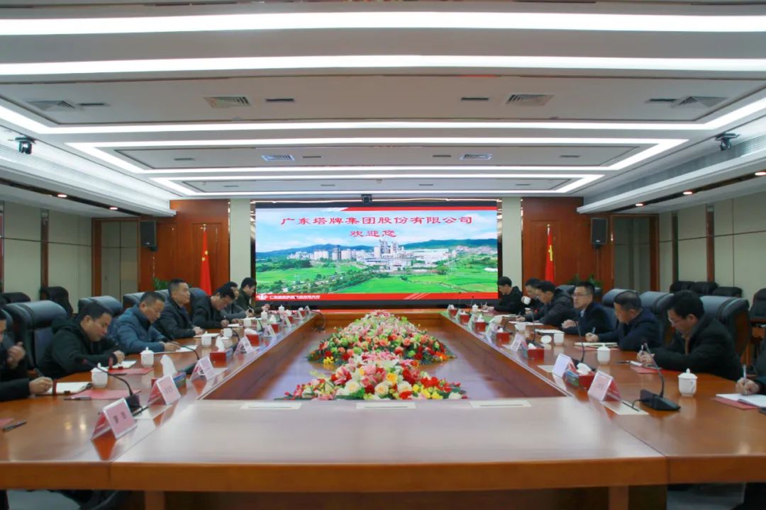 维多利亚老品牌vic(集团)官方网站