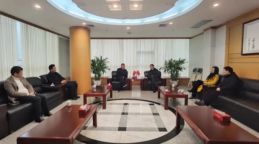 维多利亚老品牌vic(集团)官方网站