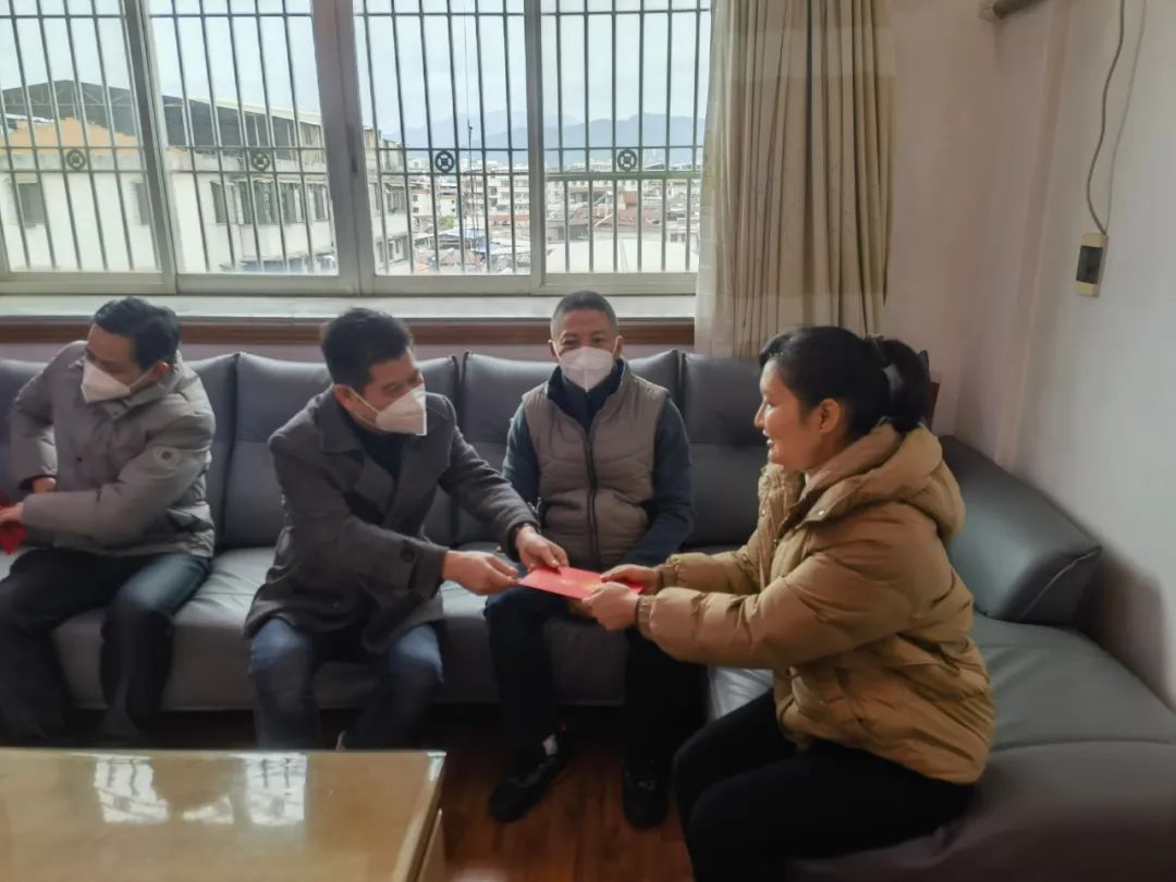 维多利亚老品牌vic(集团)官方网站