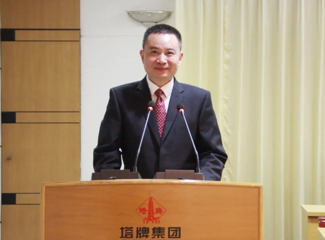 维多利亚老品牌vic(集团)官方网站