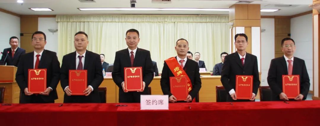 维多利亚老品牌vic(集团)官方网站