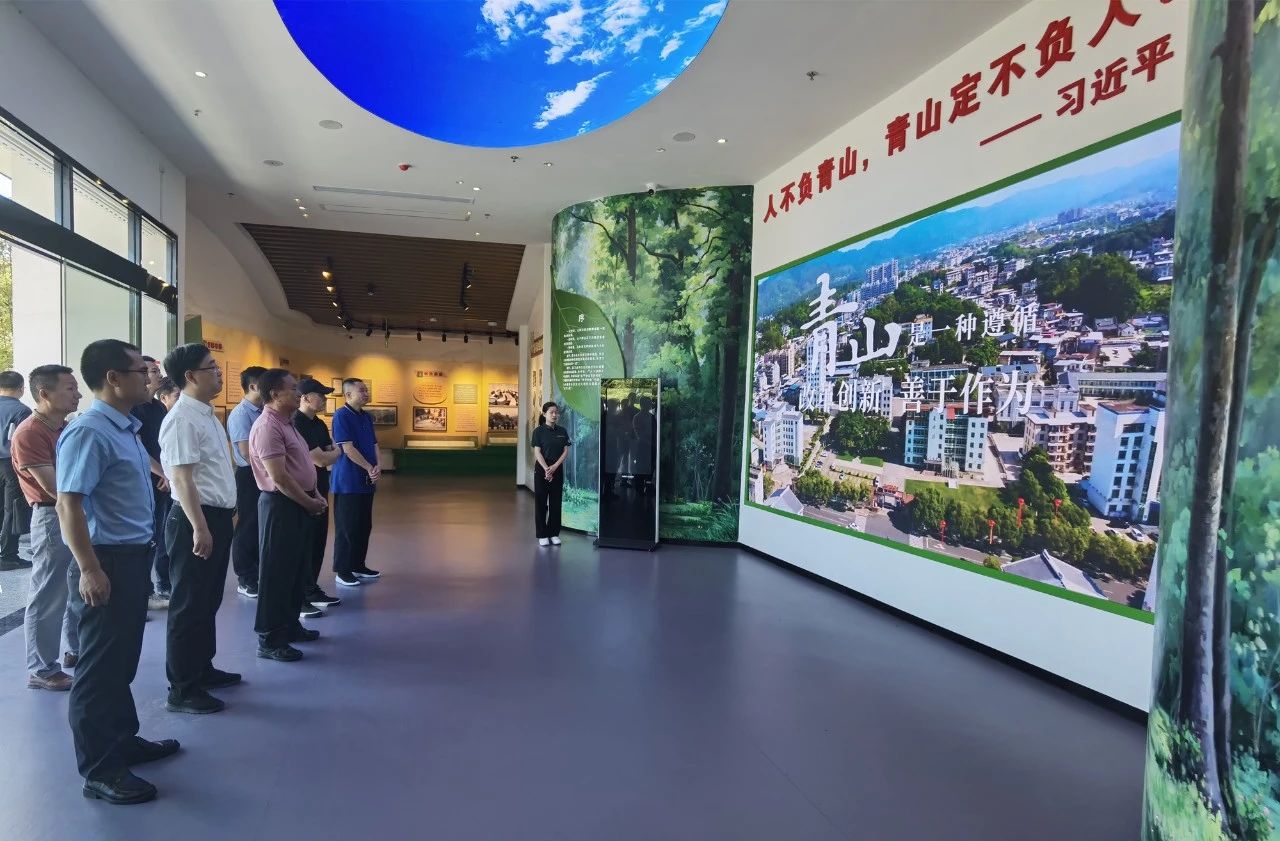 维多利亚老品牌vic(集团)官方网站