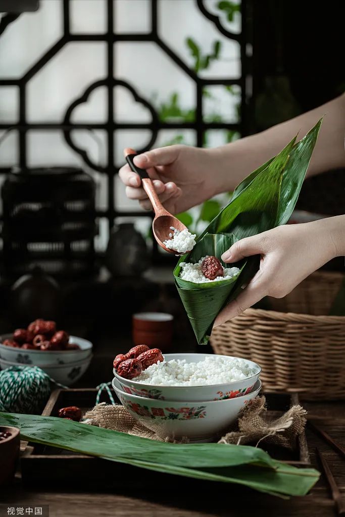 维多利亚老品牌vic(集团)官方网站