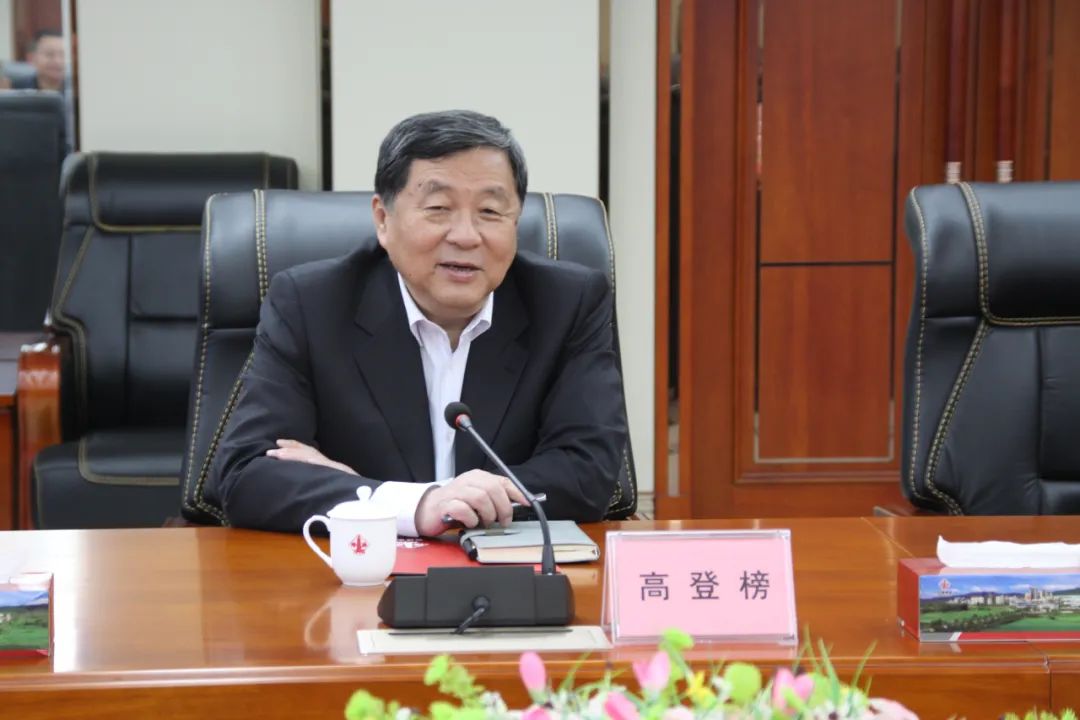 维多利亚老品牌vic(集团)官方网站