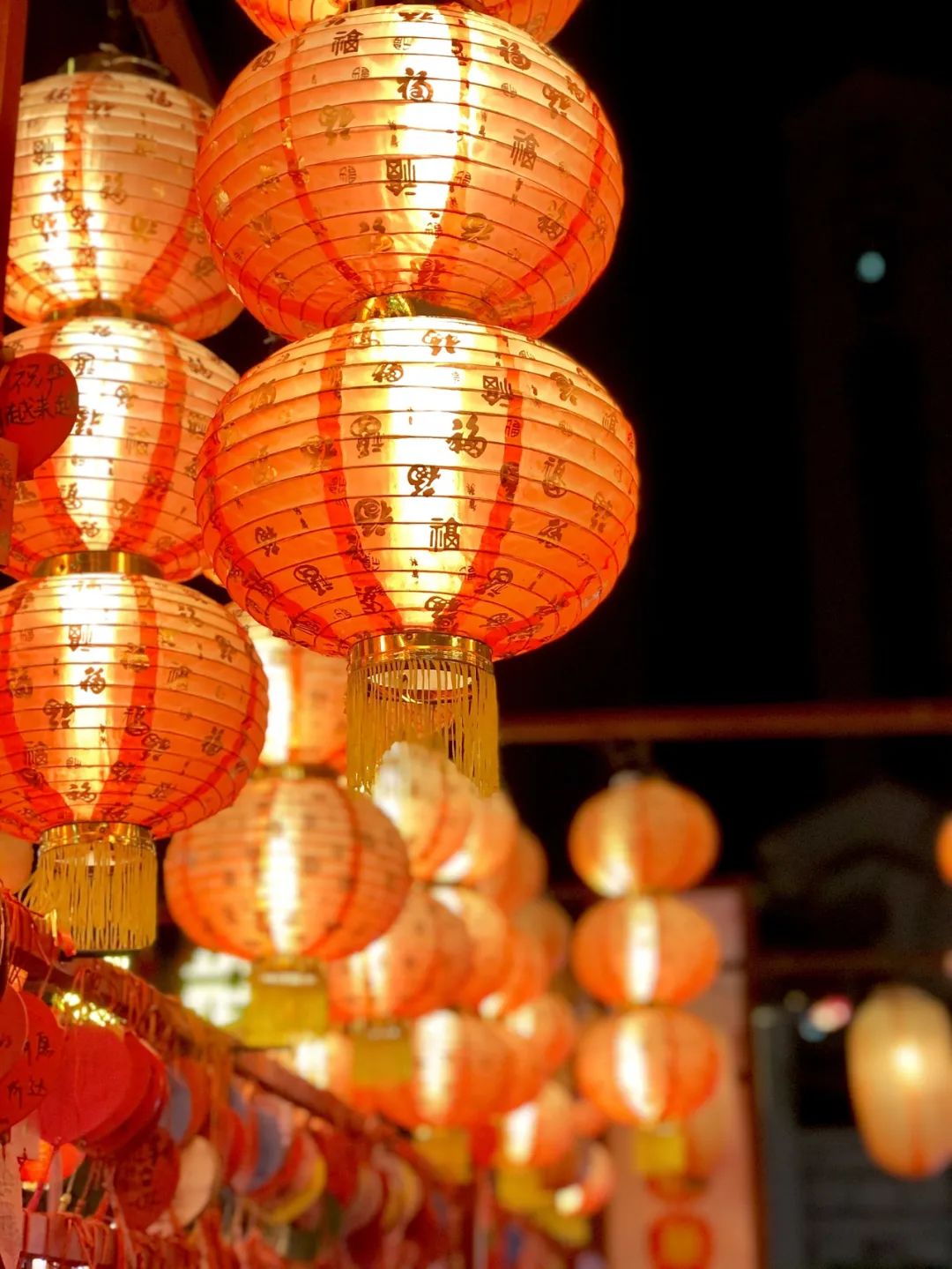 维多利亚老品牌vic(集团)官方网站