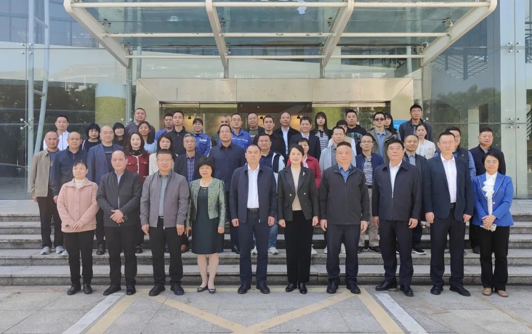 维多利亚老品牌vic(集团)官方网站