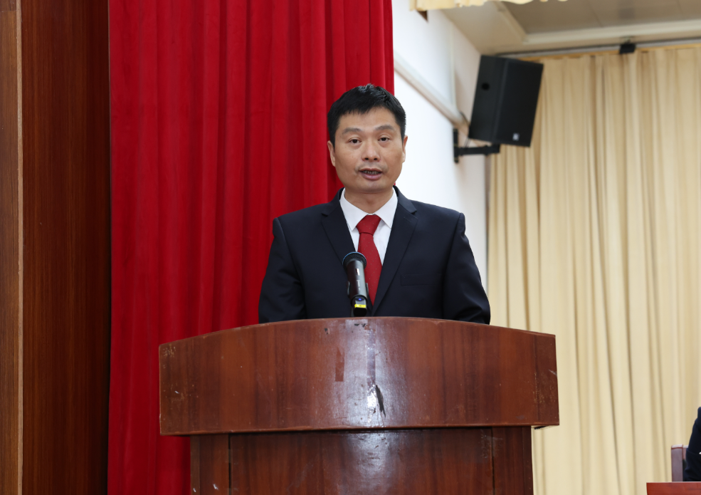 维多利亚老品牌vic(集团)官方网站