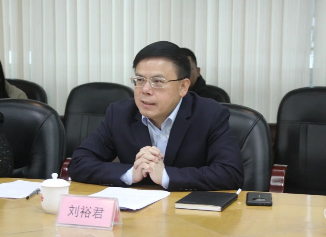 维多利亚老品牌vic(集团)官方网站