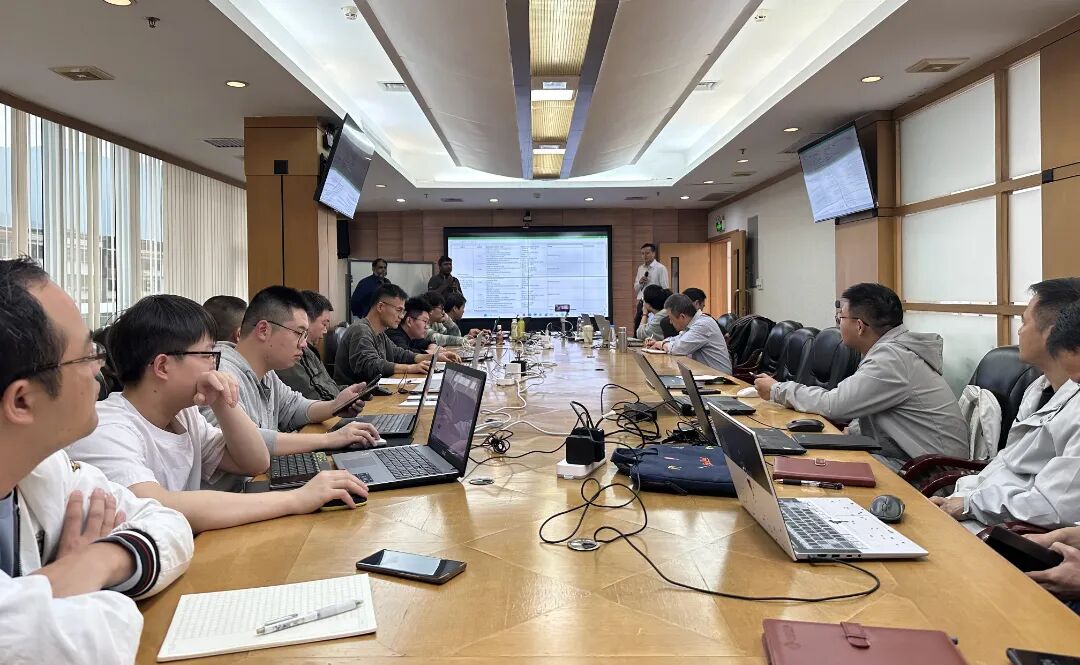 维多利亚老品牌vic(集团)官方网站